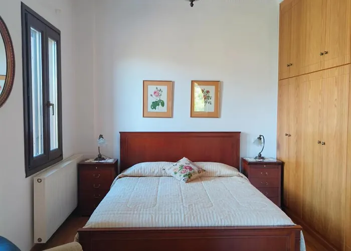 Ann's House-under The Shadow Of A Castle With Pool And View Villa