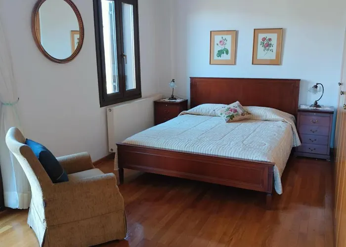 Villa Ann's House-under The Shadow Of A Castle With Pool And View Stavropigio